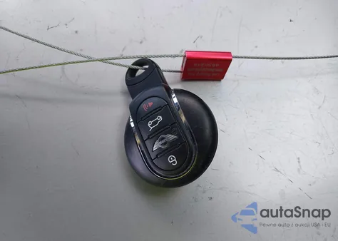 2018 Mini Countryman Cooper S z USA, uszkodzony, nr VIN WMZYT3C35J3E00804